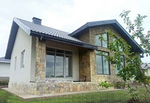 Плитняк златолит Уральский  для фасада купить в Иркутске