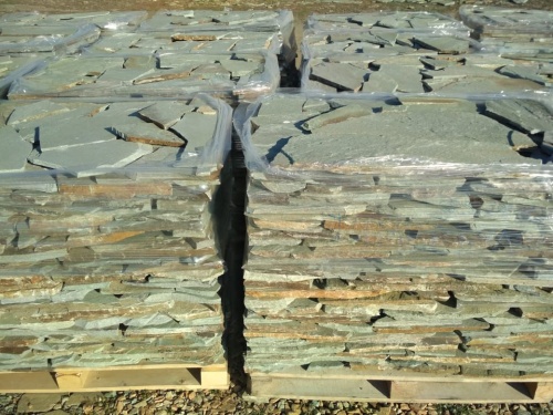 Плитняк златолит зелёный для цоколя, отмостки купить в Иркутске