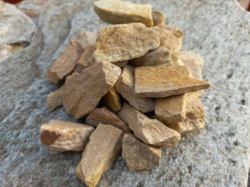 Златолит жёлтый декоративная каменная крошка купить в Иркутске