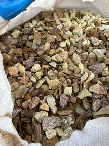 Златолит персиковый декоративная каменная крошка купить в Иркутске