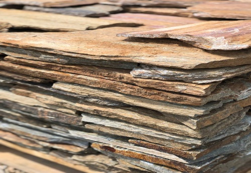 Плитняк кора дерева для цоколя, отмостки купить в Иркутске