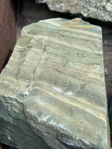 Ландшафтные глыбы зелёные 200-500 килограмм купить в Иркутске